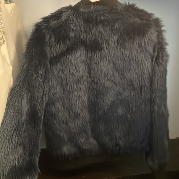 Fur jacket - Picture 2 of 3